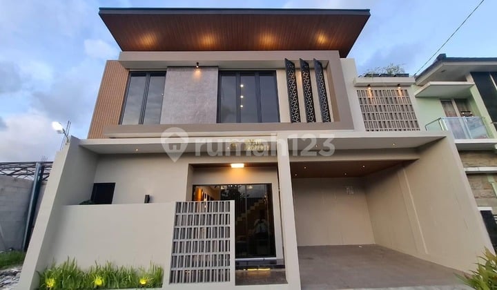 Rumah Siap Huni, 2 Lantai Full Furnished di Banguntapan