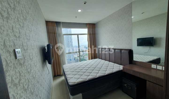 Disewakan Apartemen Central Park 2+1 Bedroom Furnished