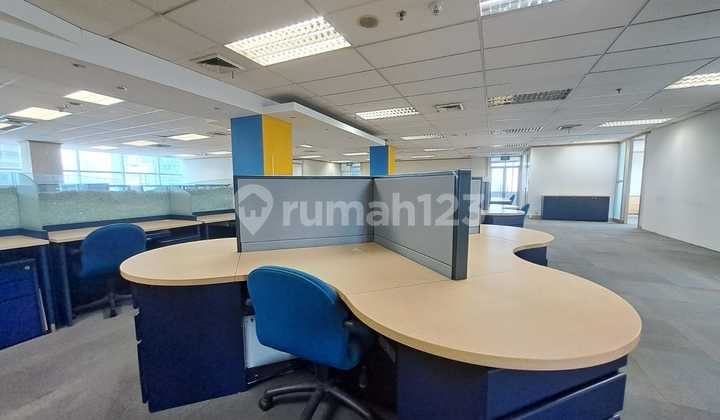 Sewa Kantor Full 1 Lt Furnish 1058 M2 di Menara Caraka, Hrg Termurah
