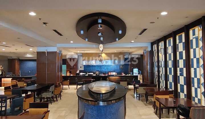 Sewa Space Resto di Hotel Bintang 5 Area Sudirman Luas 1000 M2, Nego