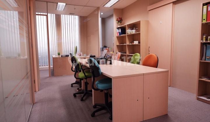 Sewa Kantor Minimalis Siap Huni 78 m2 di 18 Office Park Simatupang