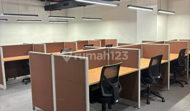 Sewa Kantor Siap Pakai 157 M2 di Cfx Tower Gatot Subroto Jaksel