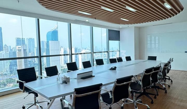 Sewa Kantor Sudah Siap Huni 731 m2 di UOB Plaza Thamrin, Hrg Nego