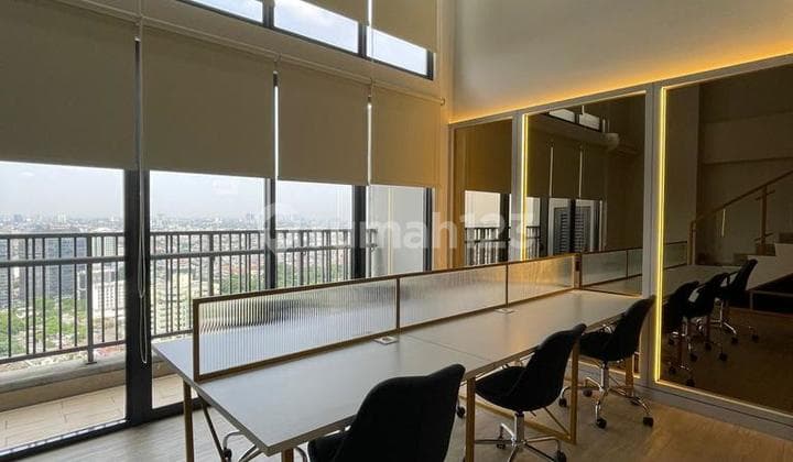 Semi-Furnished Office for Rent 97 m2 Contemporary Concept in SOHO Pancoran