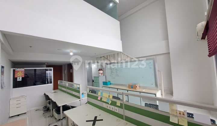 Jual Cepat Kantor Siap Huni 102 M2 di Soho Pancoran, Hrg Kompetitif