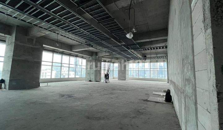 Sewa Ruang Kantor Kondisi Bare 733 m2 di Autograph Tower Thamrin Nine