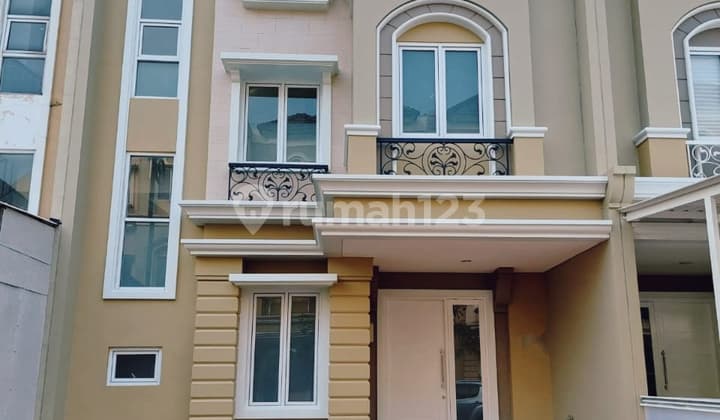 Rumah Split Level Cluster Favorite Samara Village Gading Serpong