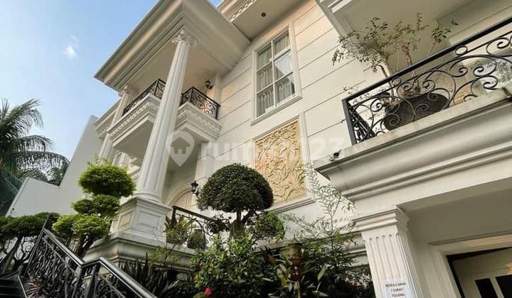 Luxury House with American Classic Design in Tirta Golf BSD