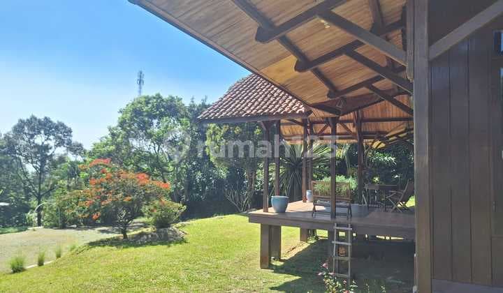 Land + Villa with a serene and cool atmosphere in Cijeruk, Sukaharja, Bogor.
