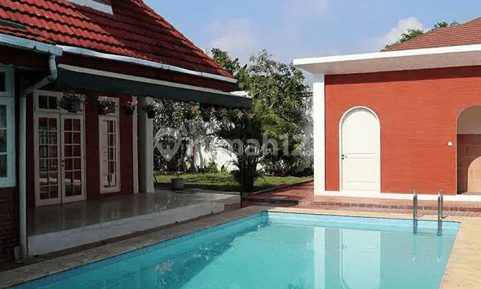 Rumah sewa dekat como park jakarta selatan