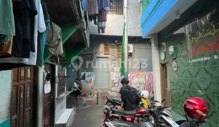 Dijual Cepat Kos-Kostsan di Jembatan Besi, Tambora JakBar