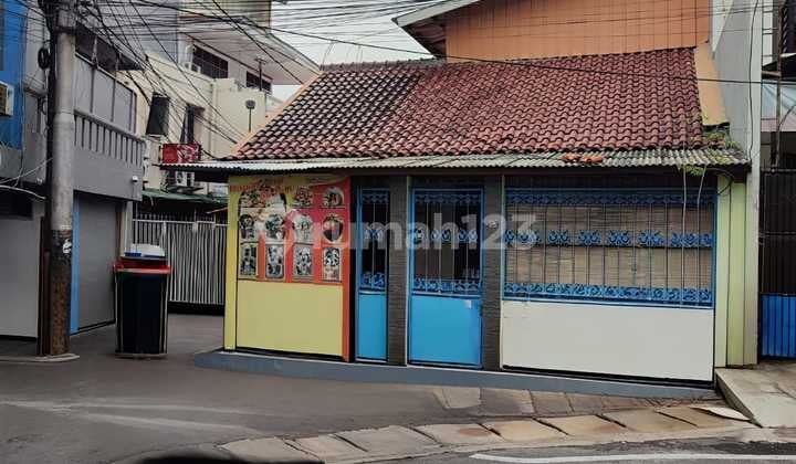 Dijual Cepat Rumah Cocok Buat Kost di Sawah Besar Jakarta Pusat