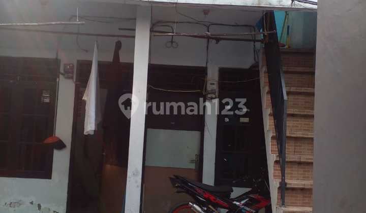 Dijual Cepat Rumah + Kontrakan di Poltangan, Jakarta Selatan