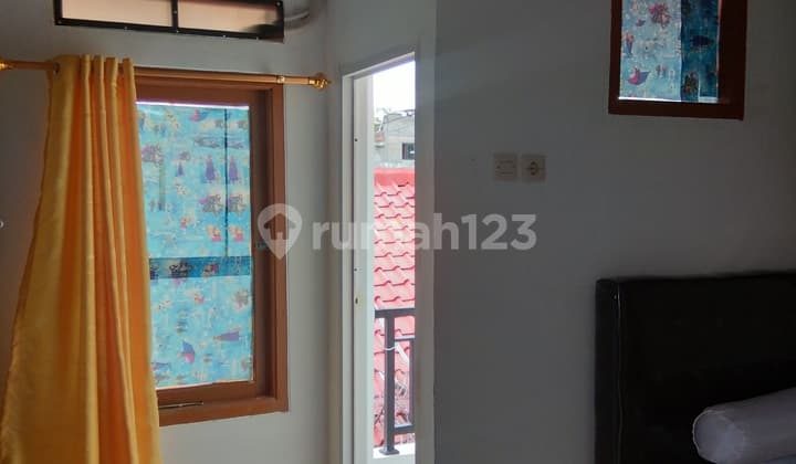 For Sale: Strategic Rental Houses & Boarding Rooms in Mampang, South Jakarta