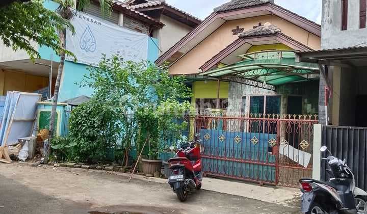 Disewakan Rumah Luas di Pondok Kelapa Jakarta Timur