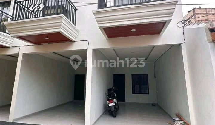 Rumah Baru Siap Huni 5 Menit LRT Ciracas 10 Menit LRT Rambutan 10 Menit Toll Cijantung Bebas Banjir Dekat Pusat Bisnis
