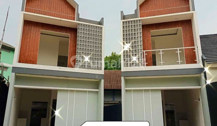 For Sale Ready-to-Live-in House by the Main Road Near Depok Train Station and Desari Toll, Close to Margonda Raya Business Center