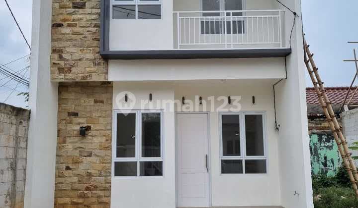 Rumah Premium Pusat Kota Depok 5 Menit Tol Juanda, 5 Menit Stasiun Krl, Dekat Pusat Mall Margonda Raya
