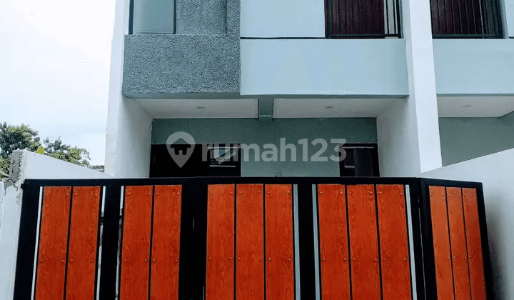 RUMAH MODERN 2 LANTAI KALIMULYA 5 MENIT STASIUN DEPOK LAMA, SELANGKAH KE GDC, DEKAT TOL MARGONDA, DEKAT PUSAT BISNIS & MALL MARGONDA RAYA