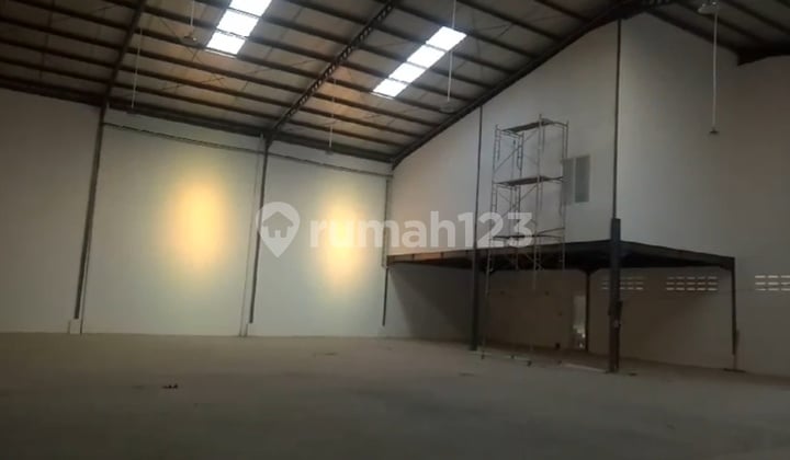 Disewakan Murah Gudang Bagus Posisi Strategis Kavling D P R Cipondoh Tangerang