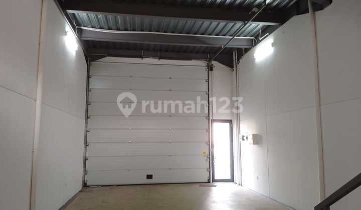 Disewakan Murah Gudang Taman Tekno B S D Tangerang Selatan
