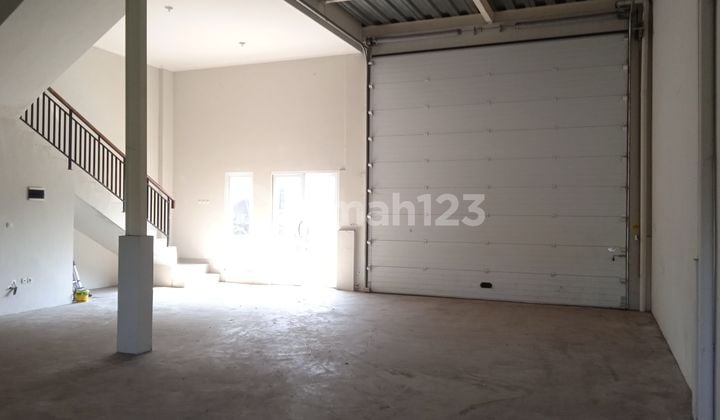 Dijual Rugi Gudang Bizpoint Bagus Lokasi Strategis Cikupa Tangerang
