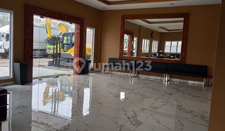 Dijual Cepat dan Murah Kantor dan Gudang Alat Berat Siap Pakai Lokasi Pinggir Jalan Raya Tigaraksa Tangerang