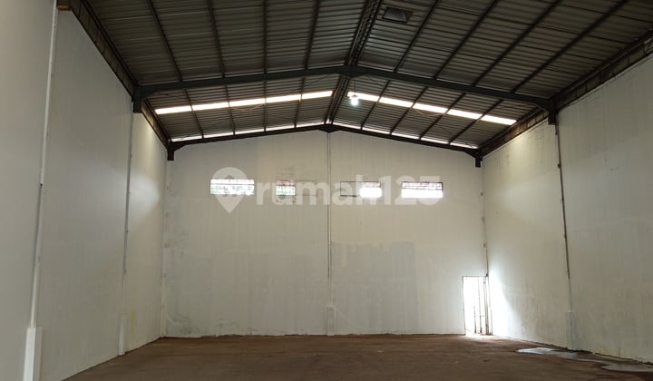 Disewakan Paling Murah Gudang Lokasi Strategis Pusat Kota Tangerang