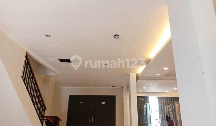 Dijual Murah Ruko Gandeng 3 Lantai Strategis Gading Serpong Tangerang