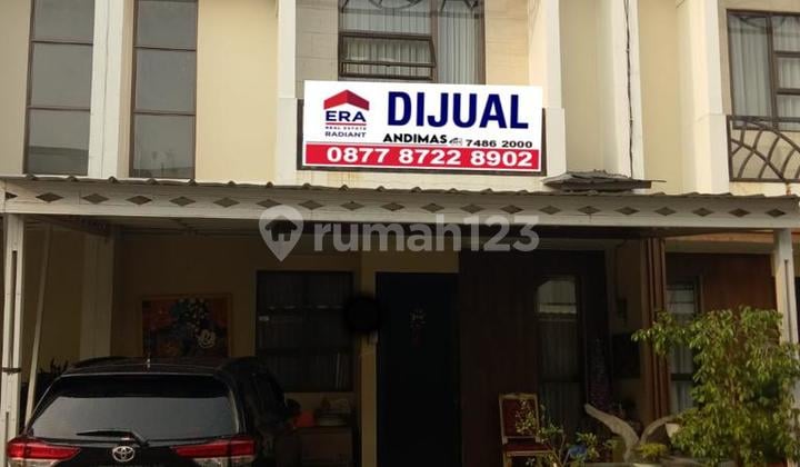 Dijual Rumah 2 Lantai Semi Furnished di Martadinata Residence