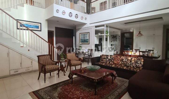 Rumah Premium 2 Lantai Dijual Lokasi Strategis Kemang Bangka
