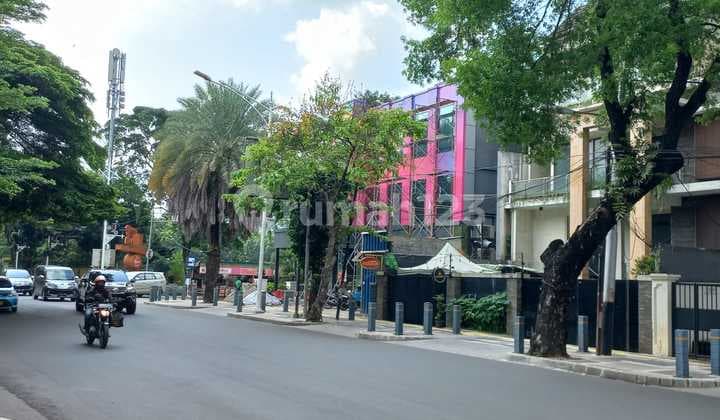 Rumah 3 Lantai Cocok Untuk Usaha Lokasi Strategis Jl Suryo