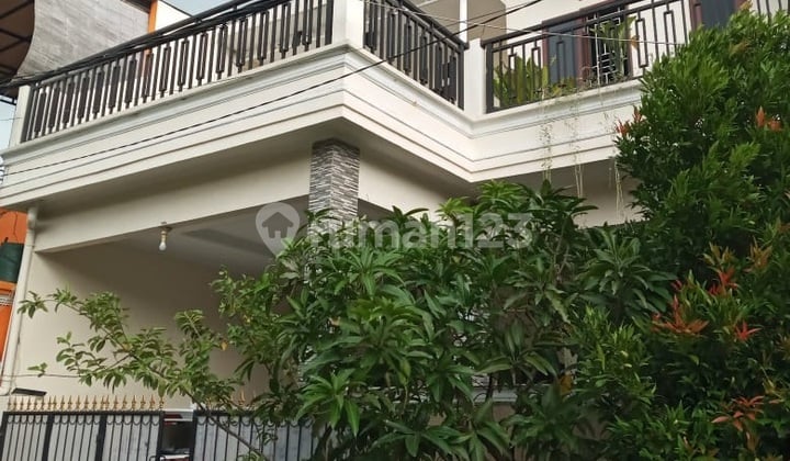 Rumah murah Siap Huni dalam Komplek Besar di kodau jatiwarna