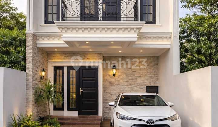 Rumah Cantik dan Mewah Lokasi Strategis, Aman,Dan Nyaman