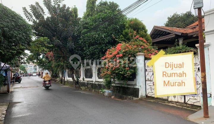 Rumah Lama Akses Jalan 3 Mobil dekat Aeon Mall dan Setasiun KA