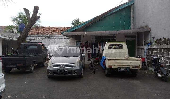 Rumah Tua Hitung Tanah 600 M2 Akses 2 Mobil Di Jatiwaringin