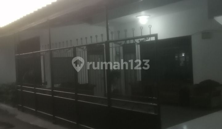 Affordable House Suitable for Boarding in Kramat Jati