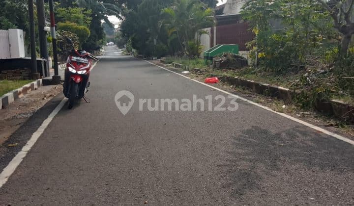 Dijual Tanah 281 M2 Di Jln Utama Komplek Billymoon Pondok Kelapa