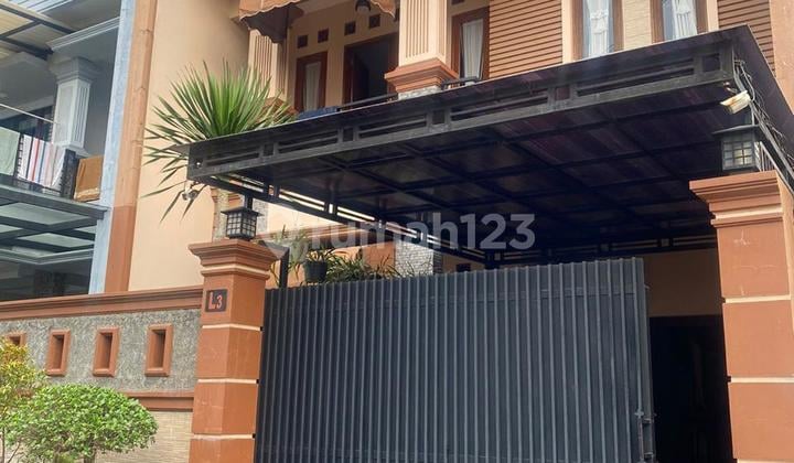Rumah Mewah Di Perumahana Komplek Ptb Duren Sawit