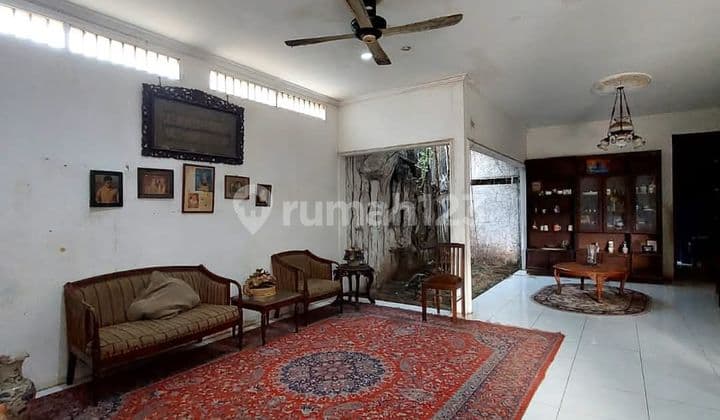 Rumah Sesuai Njop Di Pinggir Jalan Raya Di Bintaro Pesanggrahan