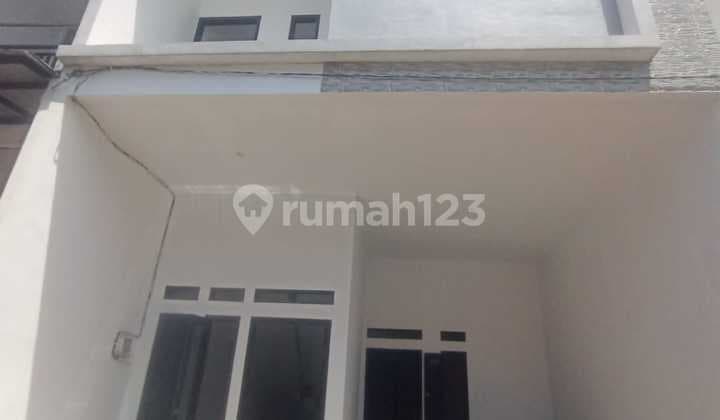Rumah Kavling Ready 2,5 Lantai di Pondok Ranggon Cipayung