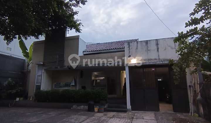 Rumah 2 Lantai Bagus di Menteng, Jakarta Pusat