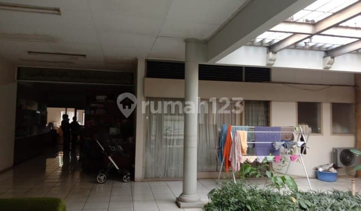 Rumah Tua Hitung Tanah,di Zona Komersial