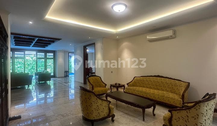 Beautiful & Serene House for Rent in Kemang AreaSuitable for Residence or Quiet Office.