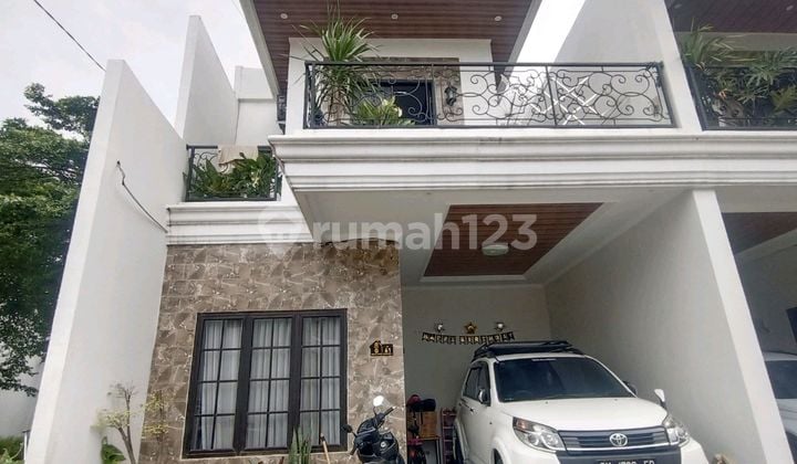 Rumah 2 Lantai Siap Huni Di Perumahan Besar700 Jutaan Di Cimanggis Dekat Jalan Raya Dekat Tol,dekat Lrt Harjamukti