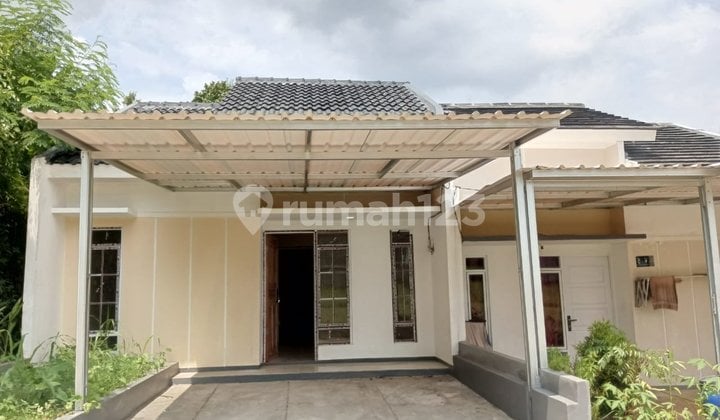 Rumah Cantik Siap Hun dan Tanah Luasi Dekat St Cilebut