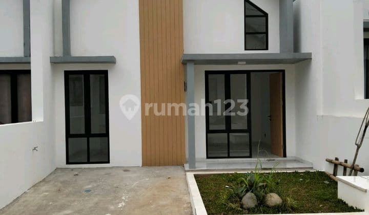 Rumah Siap Huni Scandinavian Dekat St Depok Lama