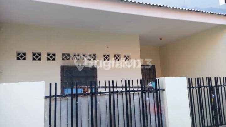RUMAH 1,5 LANTAI DI RAMBUTAN TANJUNG DUREN