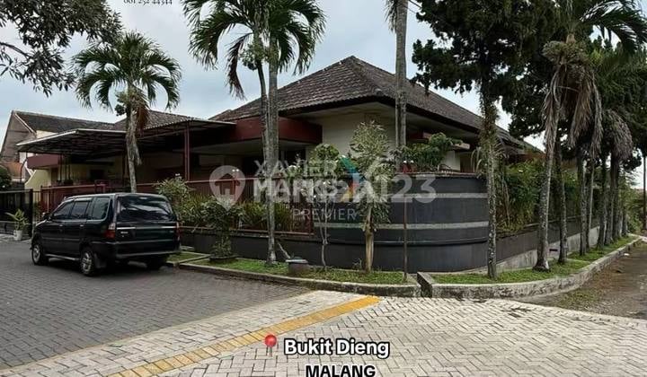 Rumah Posisi Hook di Jalan Utama Perumahan Bukit Dieng Sukun Malang