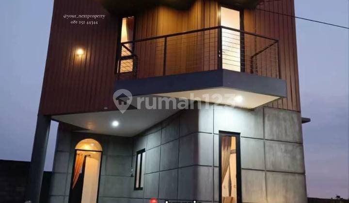 Rumah Villa Full Furnish Desain Modern di Junrejo, Kota Batu